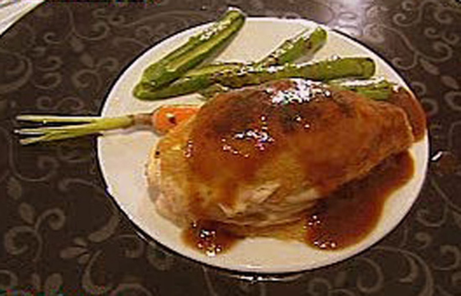 España Directo - Milhojas de pollo con verduras - RTVE Cocina | Ver