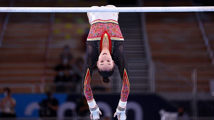 Gimnasia artística Tokyo 2020 - Nina Derwael, oro olímpico en las barras asimétricos