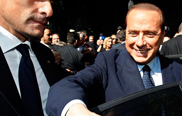  - Berlusconi critica a los jueces