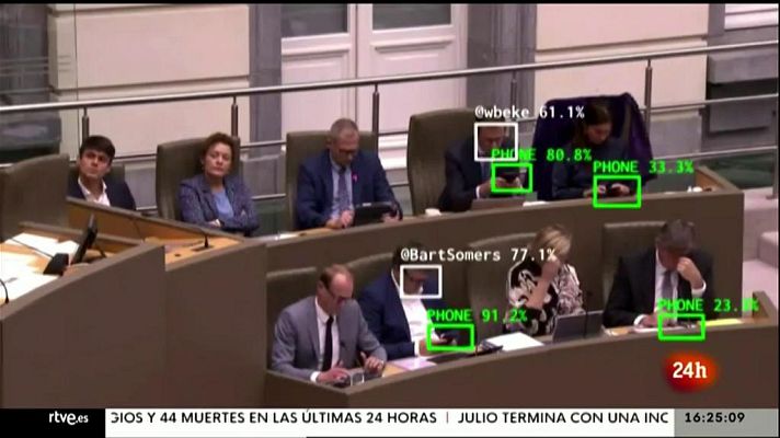 Parlamento - Vigilancia en el parlamento flamenco