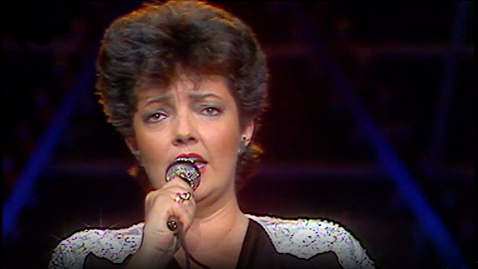 Viaje al centro de la tele - Aplauso, éxitos nacionales (2ª parte) - ver ahora