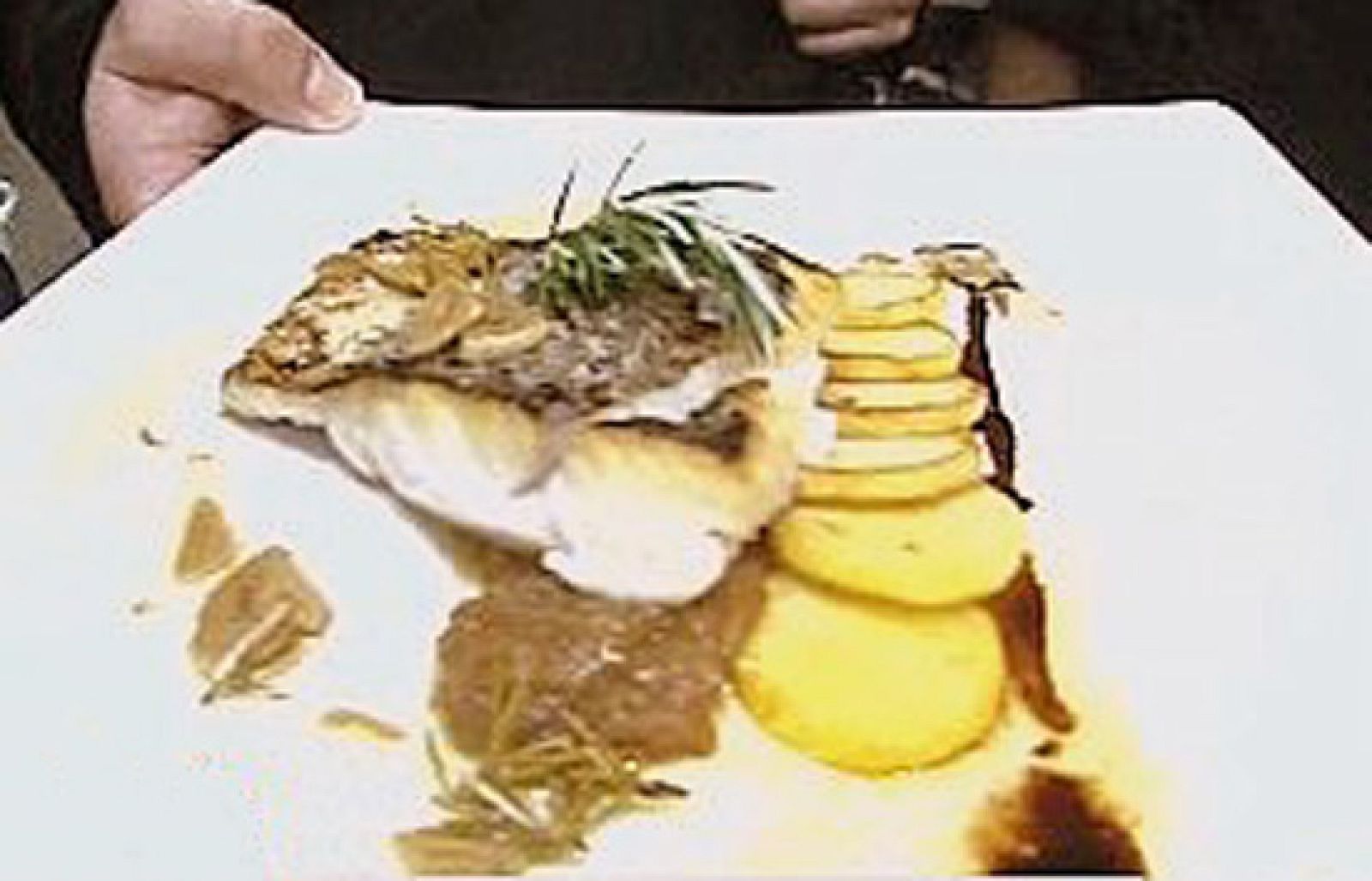 España Directo - Merluza al horno - RTVE Cocina | Ver