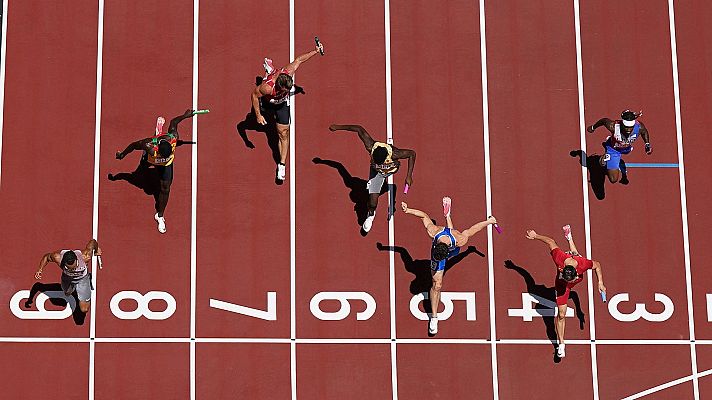 Atletismo - Jaimaca gana su serie de semifinales en el 4x100 relevos