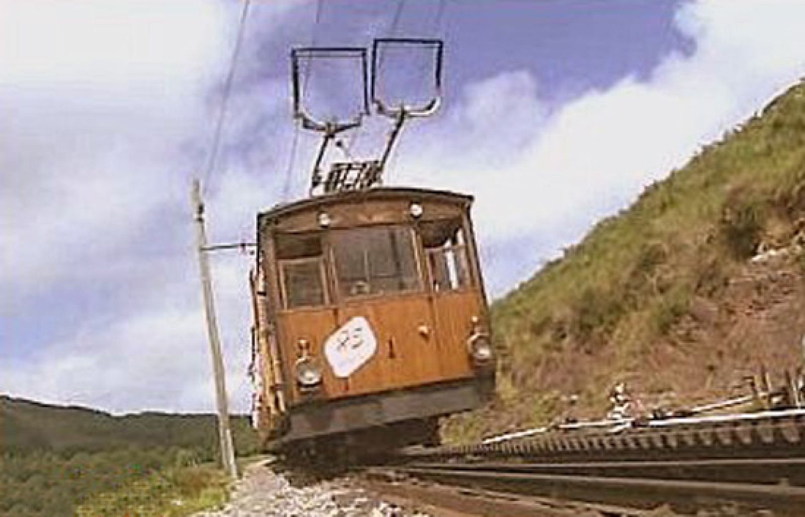 España Directo - Tren con vistas al cielo | Ver