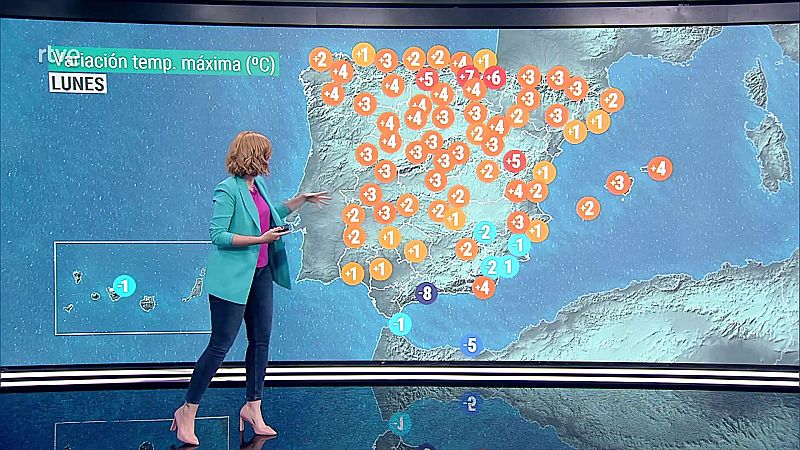 Lluvias y chubascos en el bajo Ebro y entorno de la Comunidad Valenciana, ocasionalmente con tormentas  que se irán extendiendo de norte a sur a lo largo del día - ver ahora