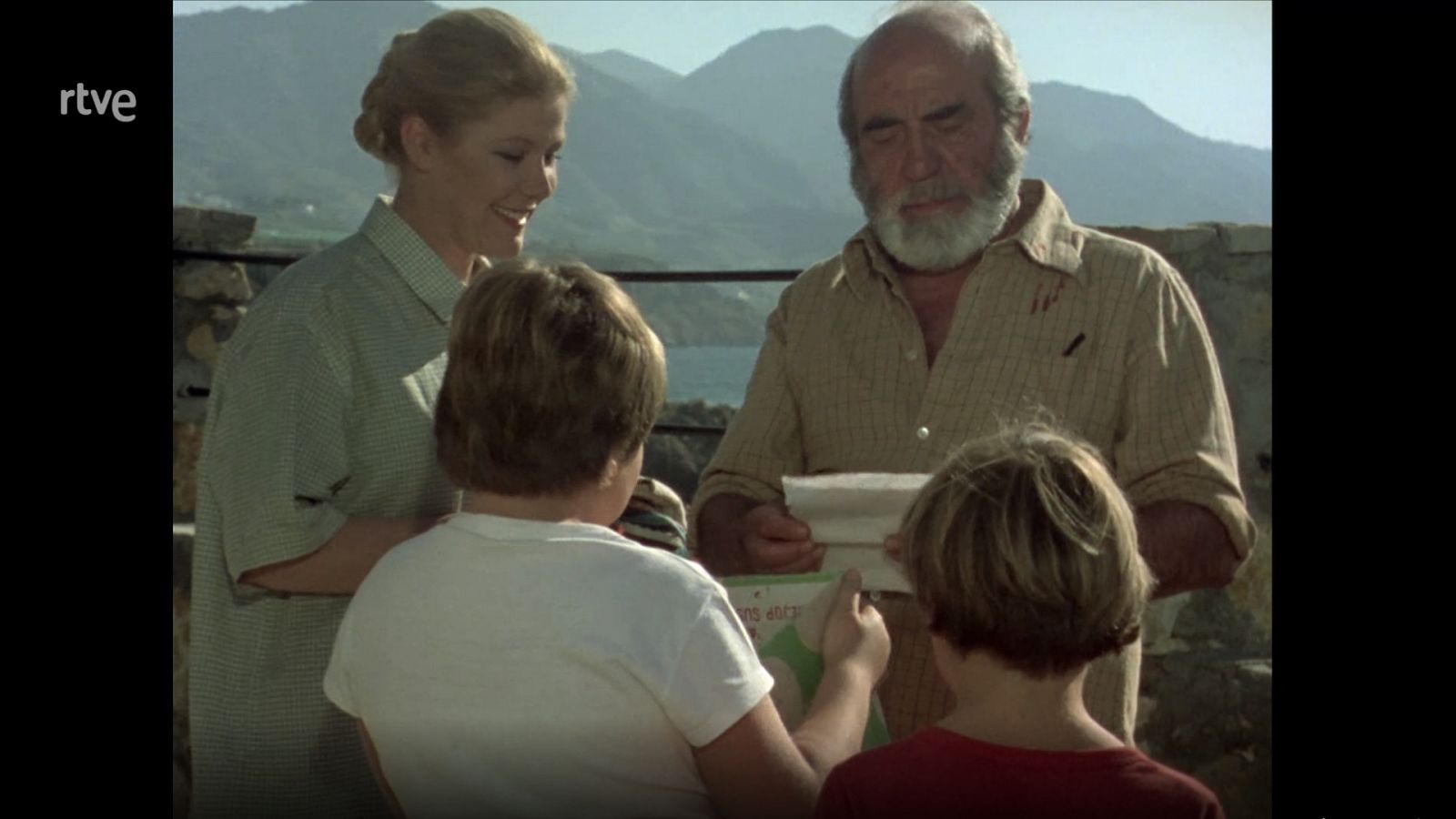 Verano azul - Episodio 10: La navaja - ver ahora