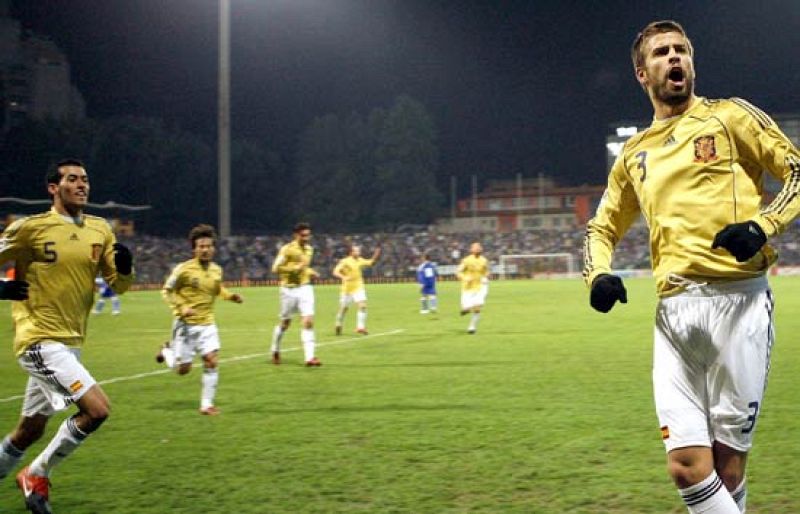 Piqué abre el marcador 0-1