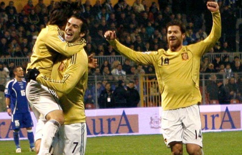 Silva se aprovecha de un error 0-2