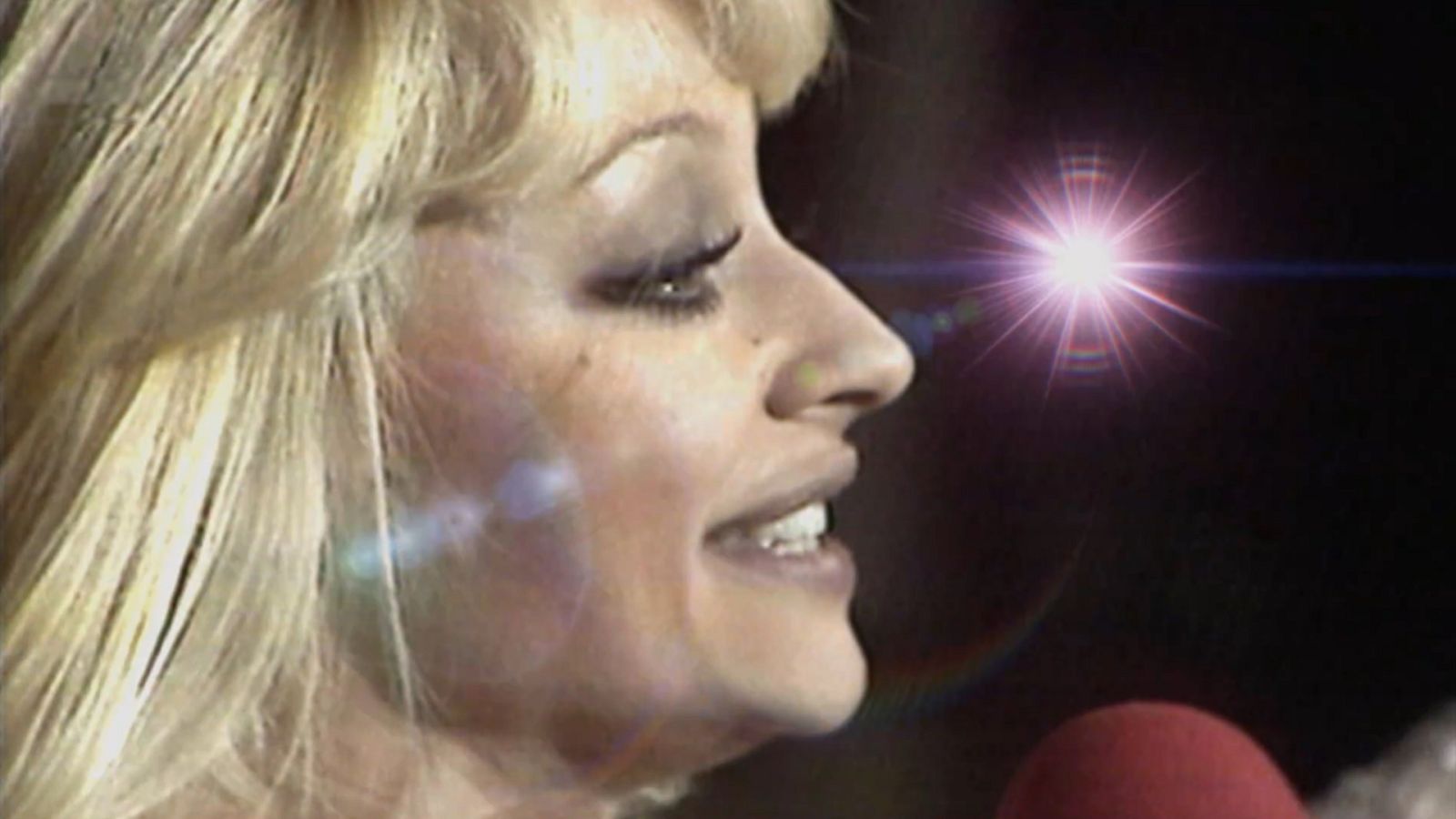 Viaje al centro de la tele - Al son del verano (1ª parte) - ver ahora