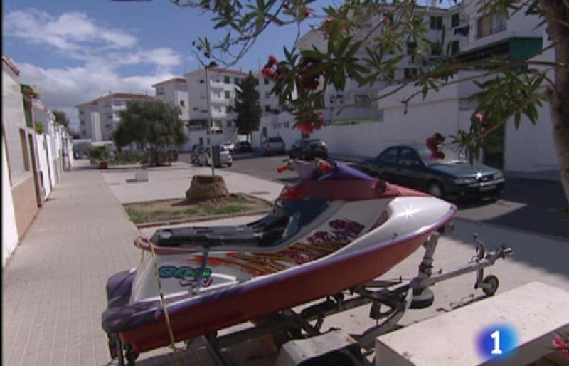 Reporteros del telediario - Nuevos vehículos para el transporte de droga - Reporteros del Telediario | Ver