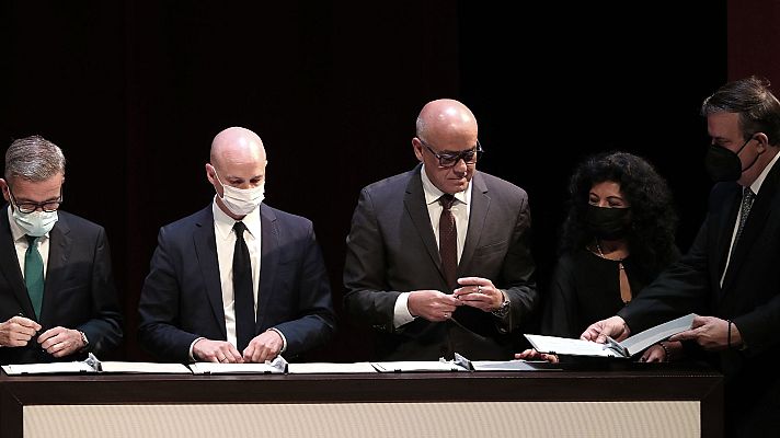 Telediario Fin de Semana - Gobierno y oposición abren el diálogo en Venezuela