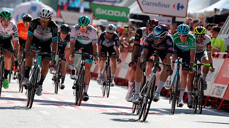 Así ha ganado Philipsen el primer sprint - ver ahora