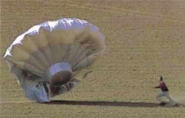  - El niño del globo estaba en casa