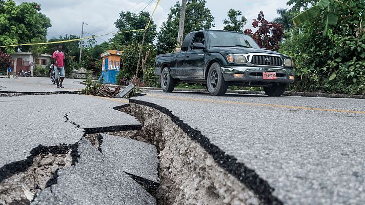 Telediario 1 - La ONU pide en Haití un corredor humanitario para que llege la ayuda tras el terremoto
