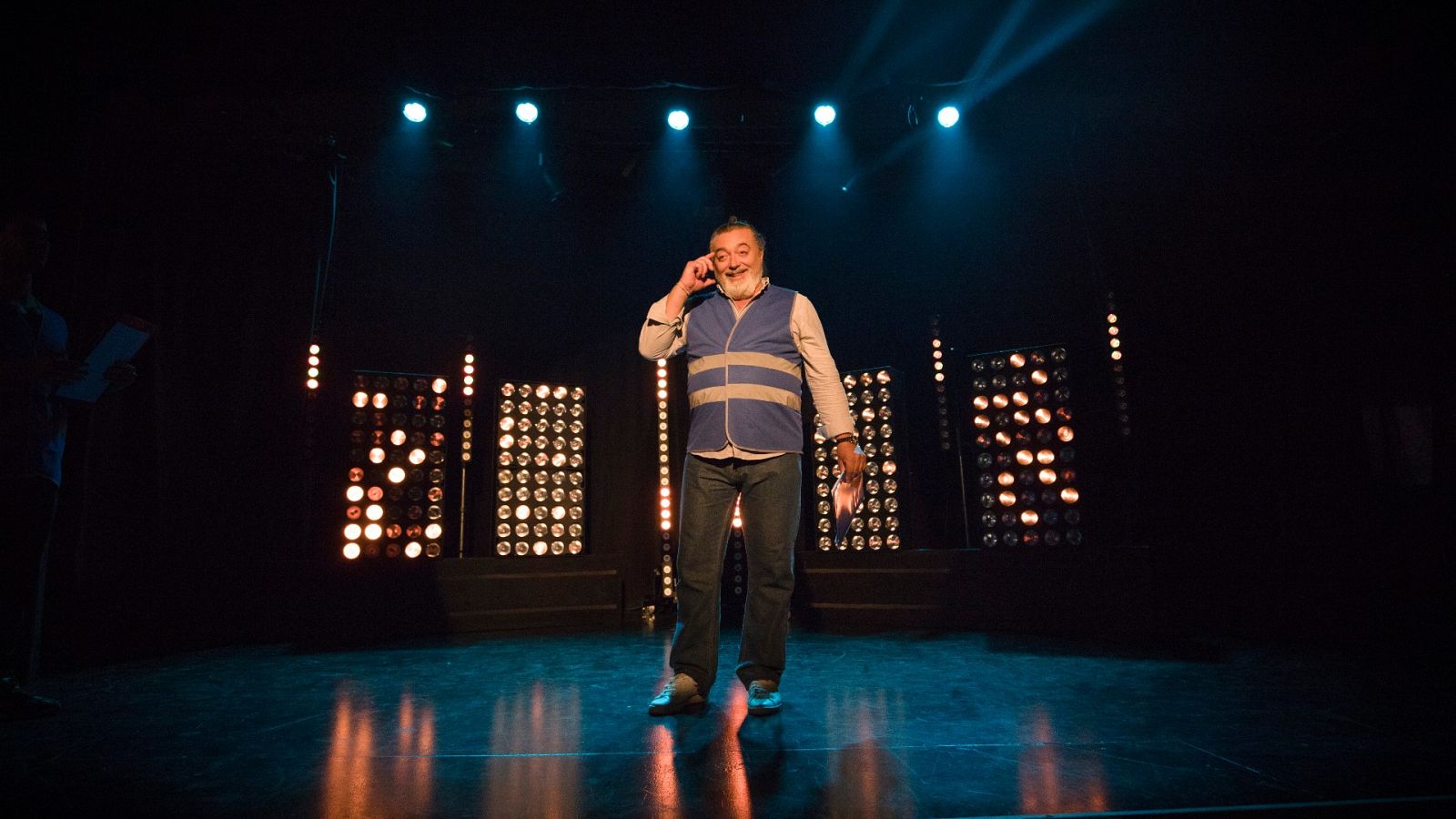 ¡El musical de 'El carpetero'! No te pierdas el divertido sketch - ¿Y si sí? | Ver