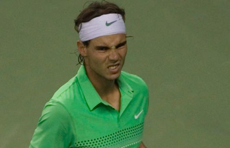 Nadal gana por abandono de Ljubicic