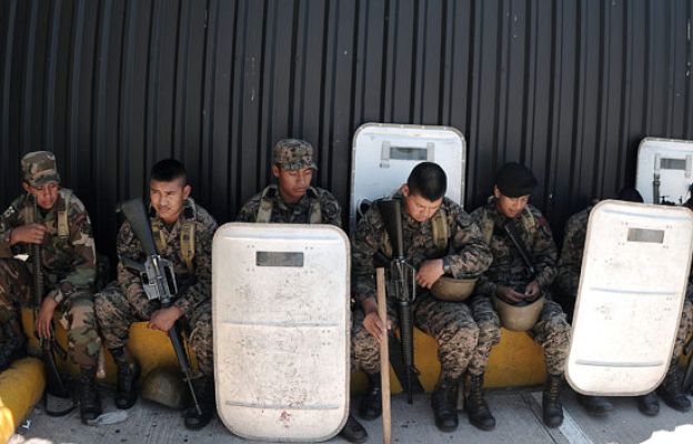  - Honduras busca salir de la crisis