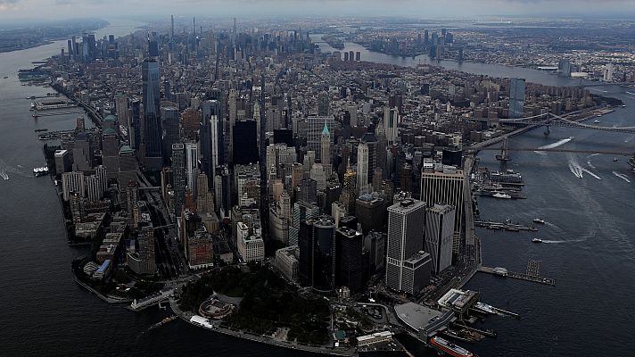 Telediario Fin de Semana - El huracán Henri toca tierra en la costa noreste de Estados Unidos y se degrada a tormenta tropical