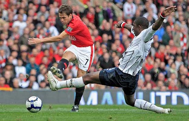  - Balón de playa acaba con los 'reds'