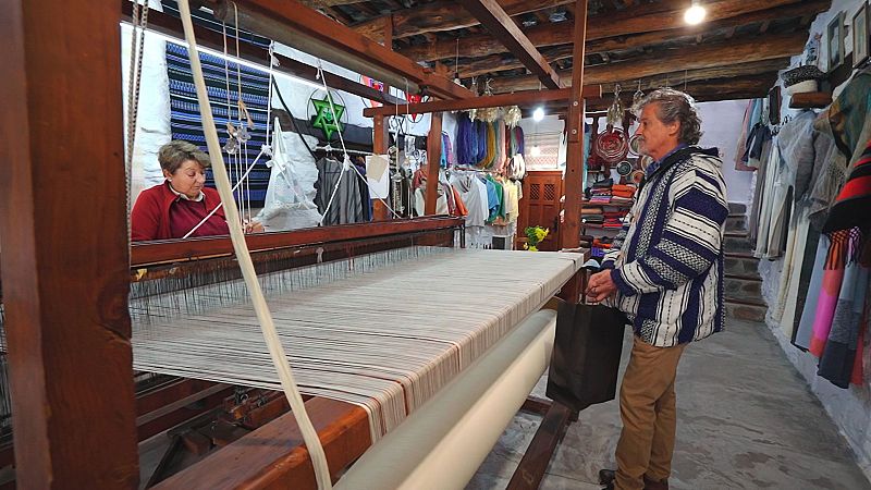 Ruralitas - Programa 8: Ceramista (Sierra de la Alpujarra) y asociación (Orea)