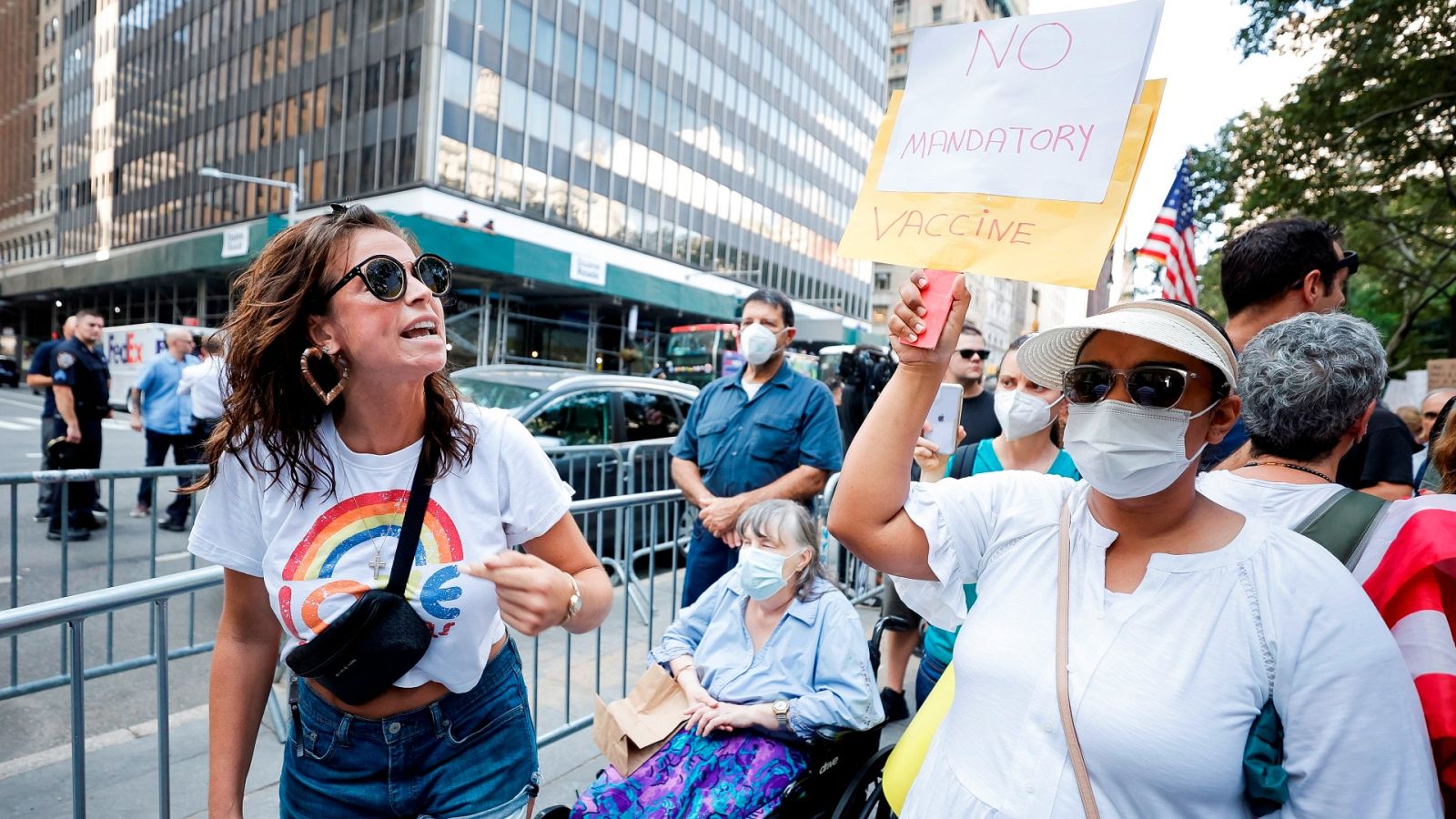 Protestas en EE.UU. por la vacunación obligatoria contra la COVID-19 | Ver