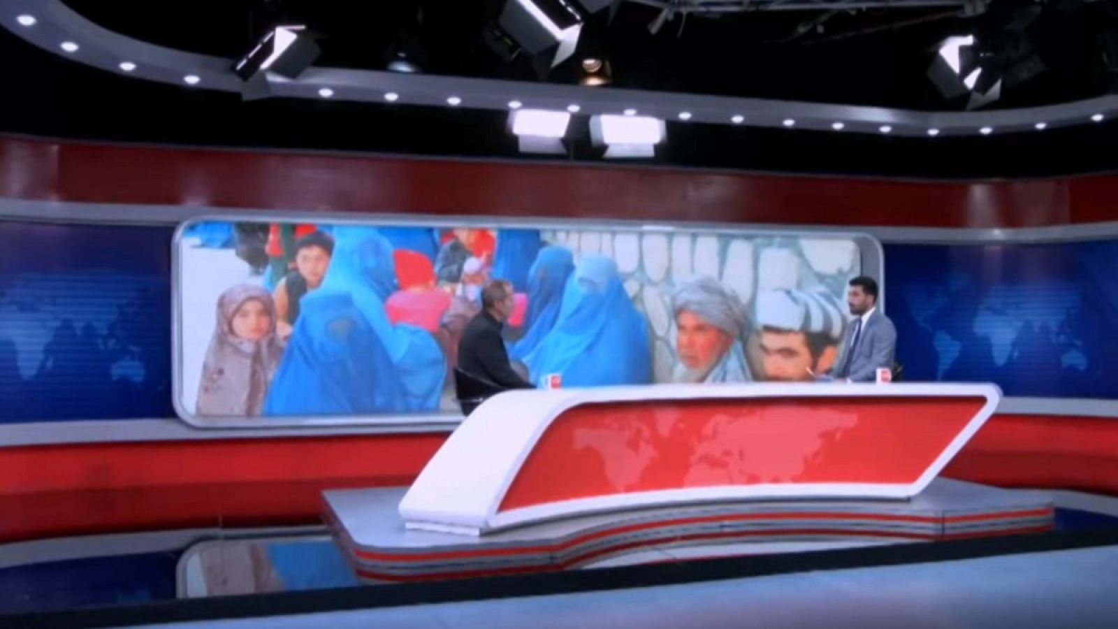 Periodistas afganos refugiados: según RSF, ya han cerrado 100 medios afganos- RTVE.es | Ver