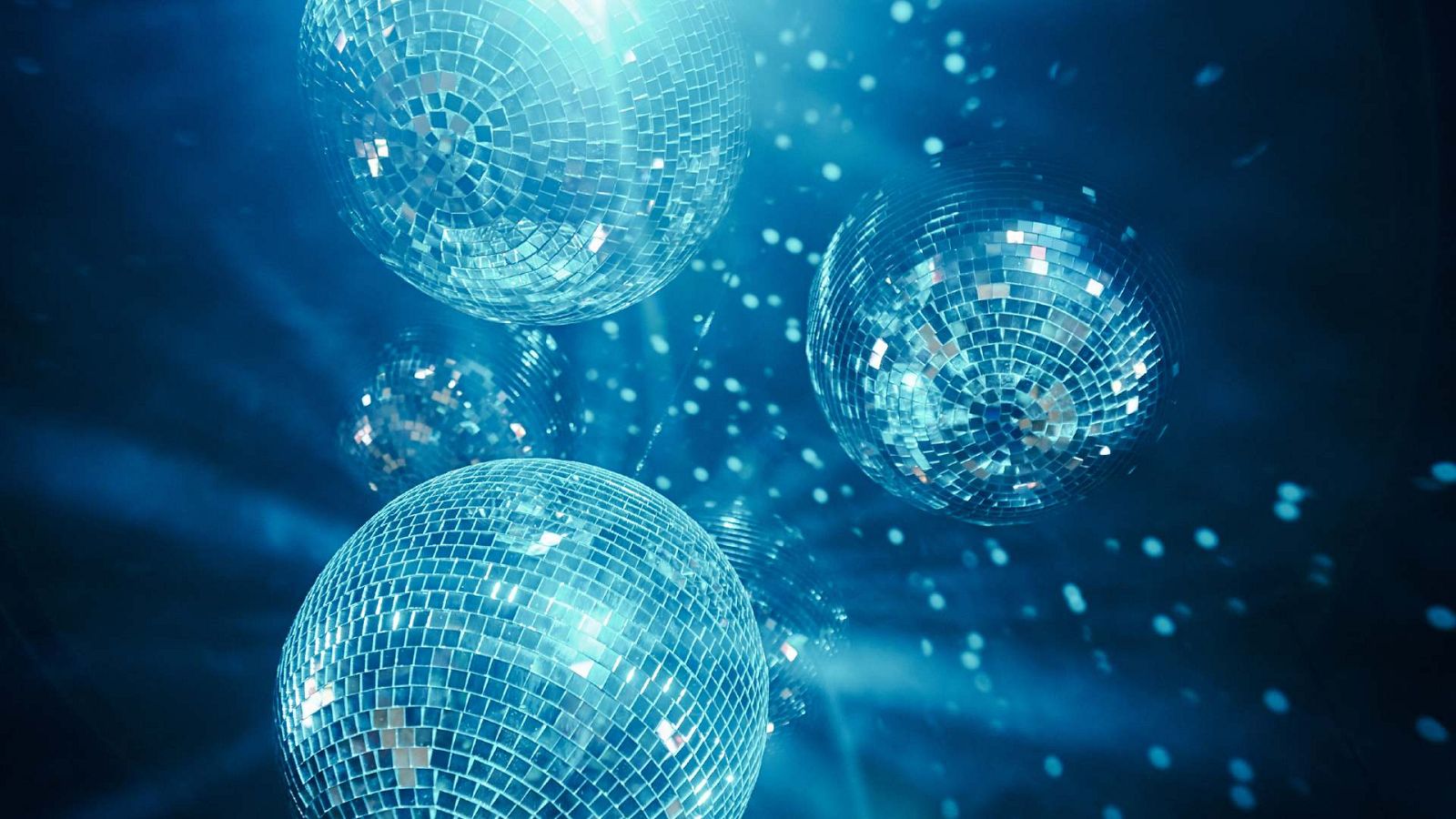 Los edificios de antiguas discotecas se transforman en residencias o centros comerciales | Ver