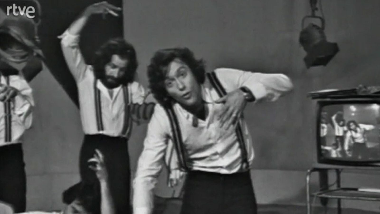 Jueves locos - Capítulo 3 - Jueves locos | Ver