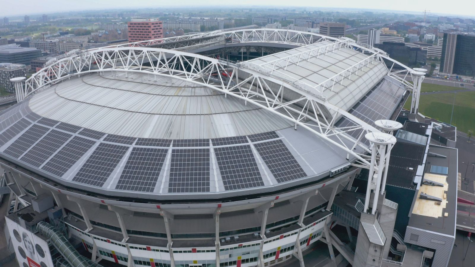 Megaestadios. Un recorrido por Europa - Episodio 6: Amsterdam vs Copenhague - ver ahora