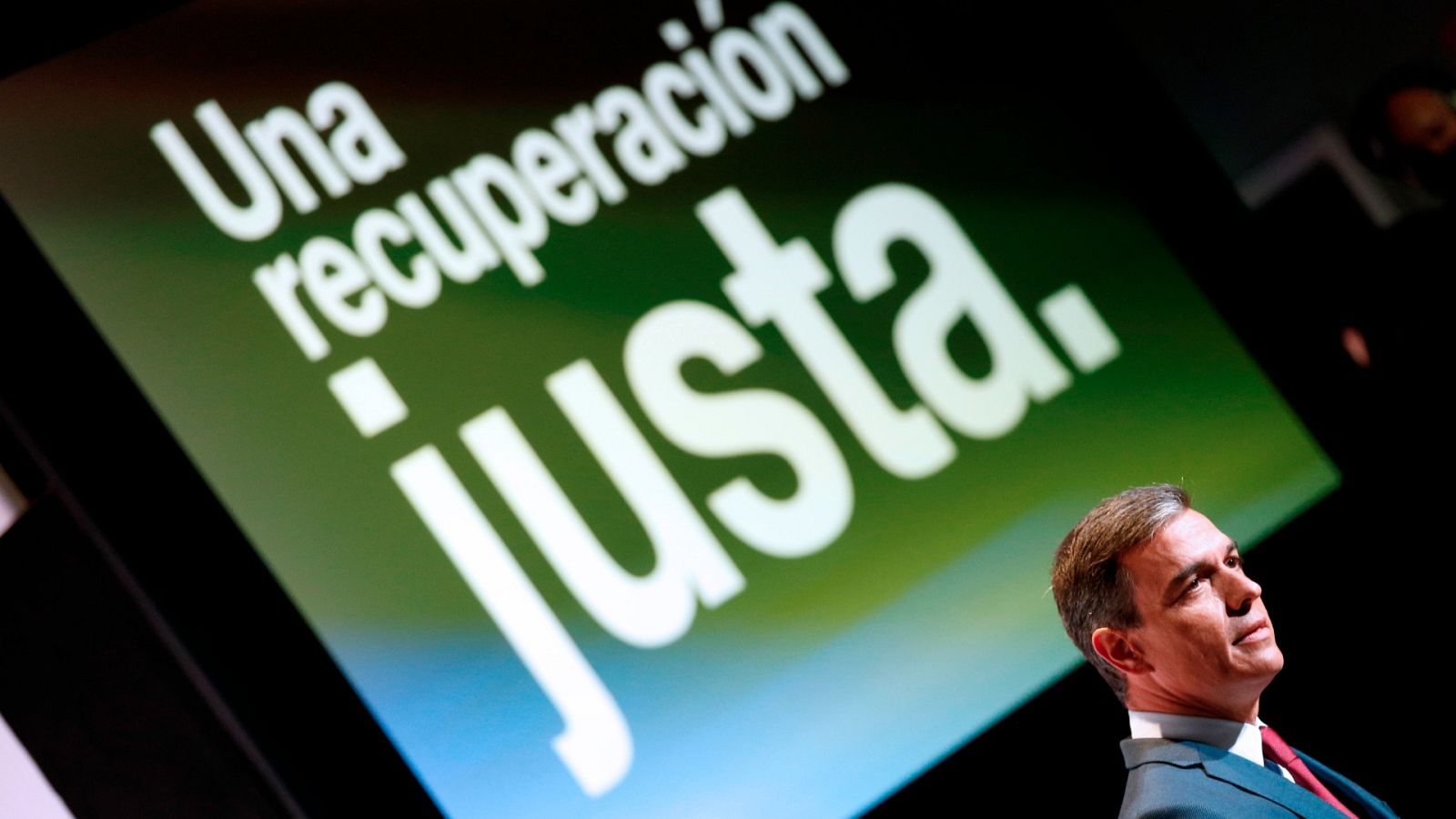 Sánchez asegura que "el Gobierno ha actuado, actúa y seguirá actuando hasta solucionar el alza" de los precios de la luz