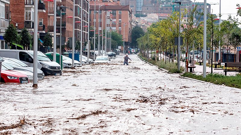 El rastro que dejan las lluvias torrenciales: vecinos desalojados, cortes de luz y daños materiales