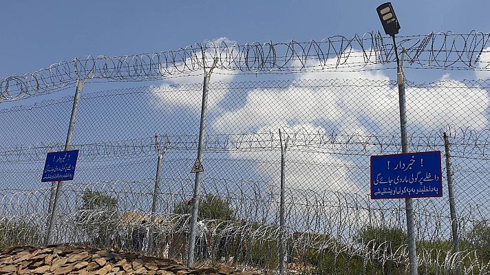 Telediario 1 - El muro de espino que separa Pakistán de Afganistán