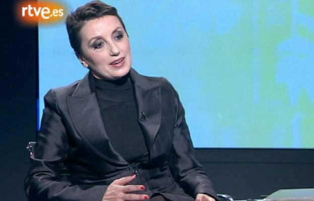 La 2 Noticias - Entrevista a Luz Casal