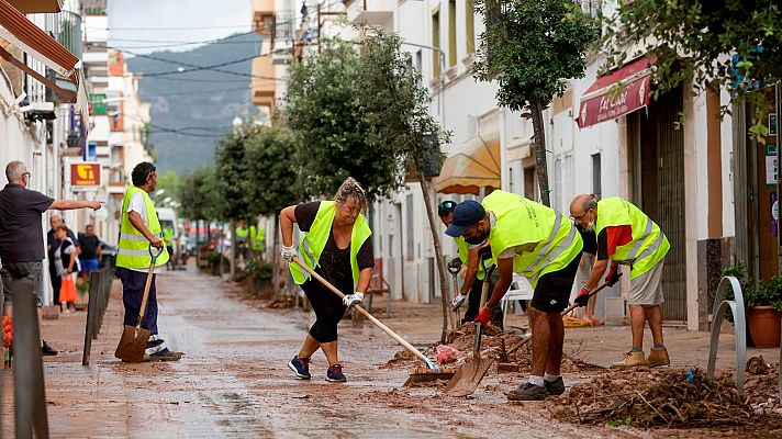 Telediario Fin de Semana - Alcanar se plantea pedir la declaración de zona catastrófica tras la DANA