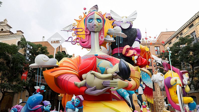 La facturación de los oficios de las Fallas cae en picado por la pandemia | Ver