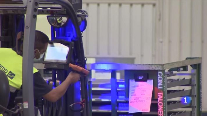 L'Informatiu - La manca de components a l'automoció pot provocar una allau d'acomiadaments