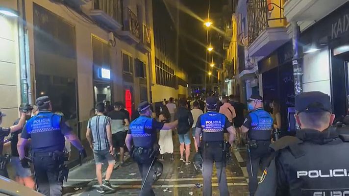Telenavarra - Vandalismo de botellón en Pamplona