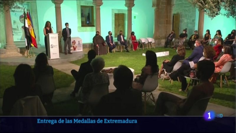 Entrega de las Medallas de Extremadura - 08-09-2021