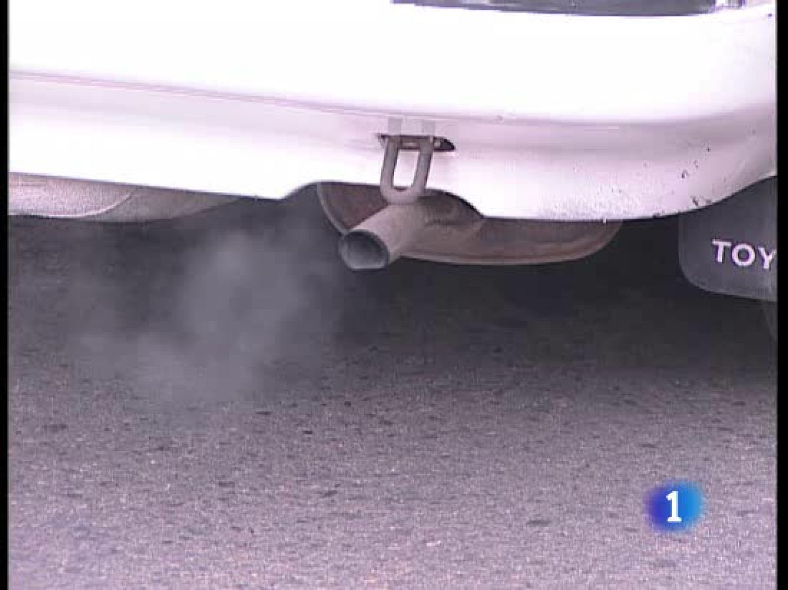 El aire que respiran los madrileños no cumple los mínimos saludables - Ciencia y tecnología en Rtve.es | Ver