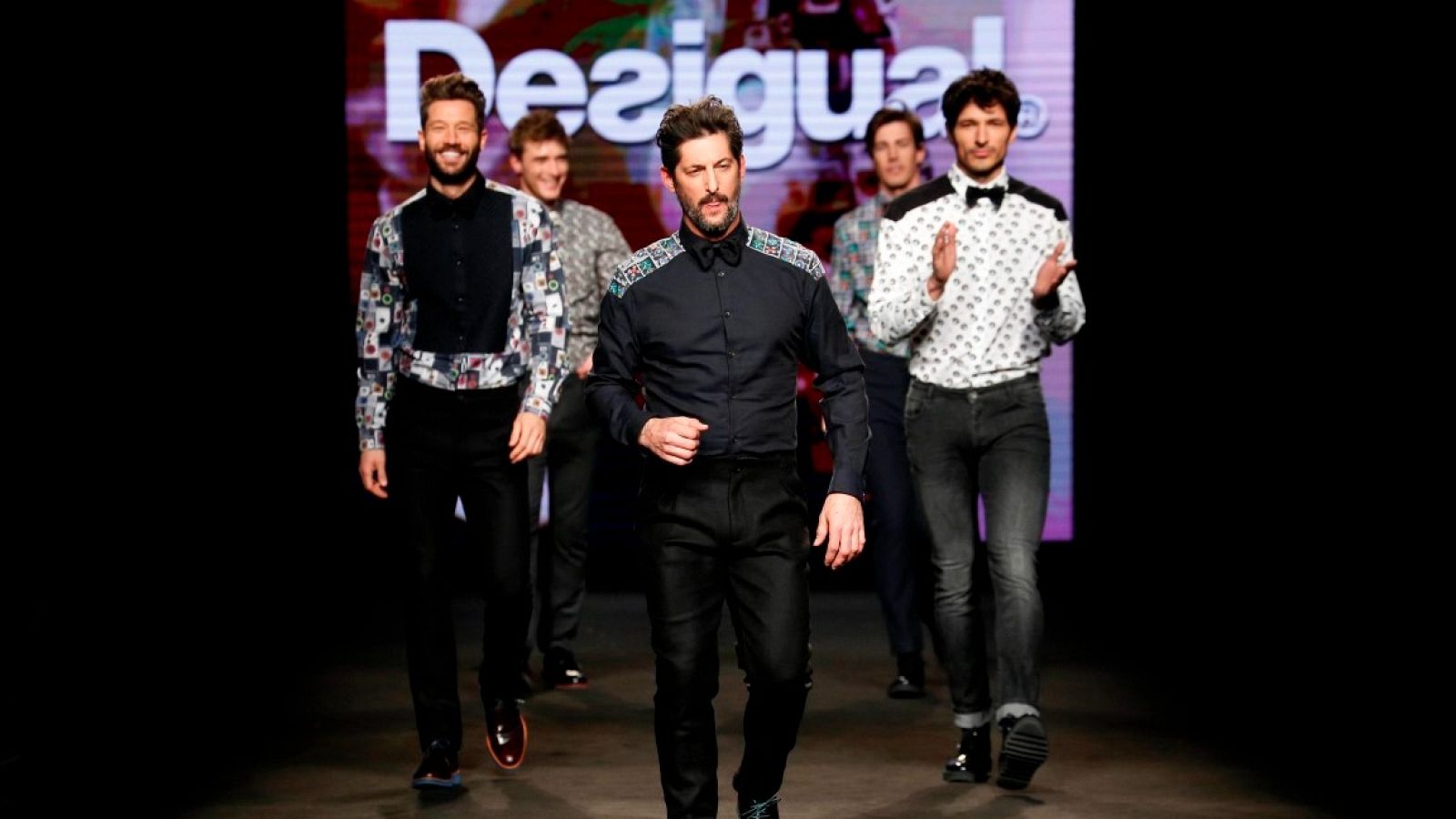 Desigual plantea a sus trabajadores jornadas de cuatro días a cambio de reducir el sueldo