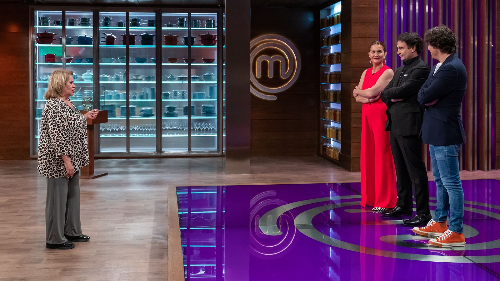 Jordi Cruz, el "muñeco" de Carmina Barrios | Ver