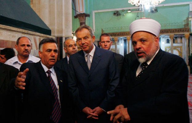  - Blair tachado de terrorista