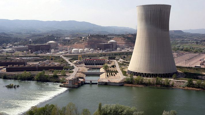 La tarde en 24h - Las eléctricas amenazan con parar las nucleares ante las medidas del Gobierno