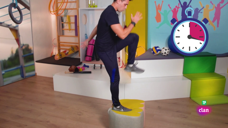 Aprendemos en Clan - EDUCACI�N F�SICA - Cuc� saltaba la rana - RTVE.es - Aprendemos en Clan | Ver