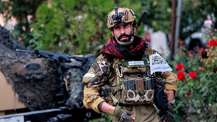 Telediario 1 - De palacio de un enemigo histórico de los talibanes en Afganistán a cuartel general de las tropas del Emirato en apenas un mes