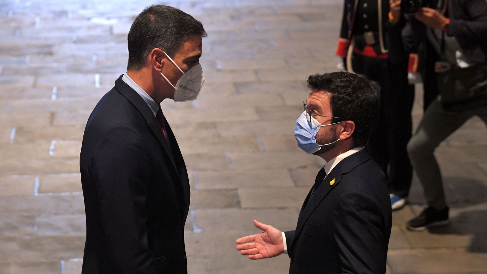 Aragonès: la mesa de diálogo es un "reinicio de la negociación" - La tarde en 24h | Ver