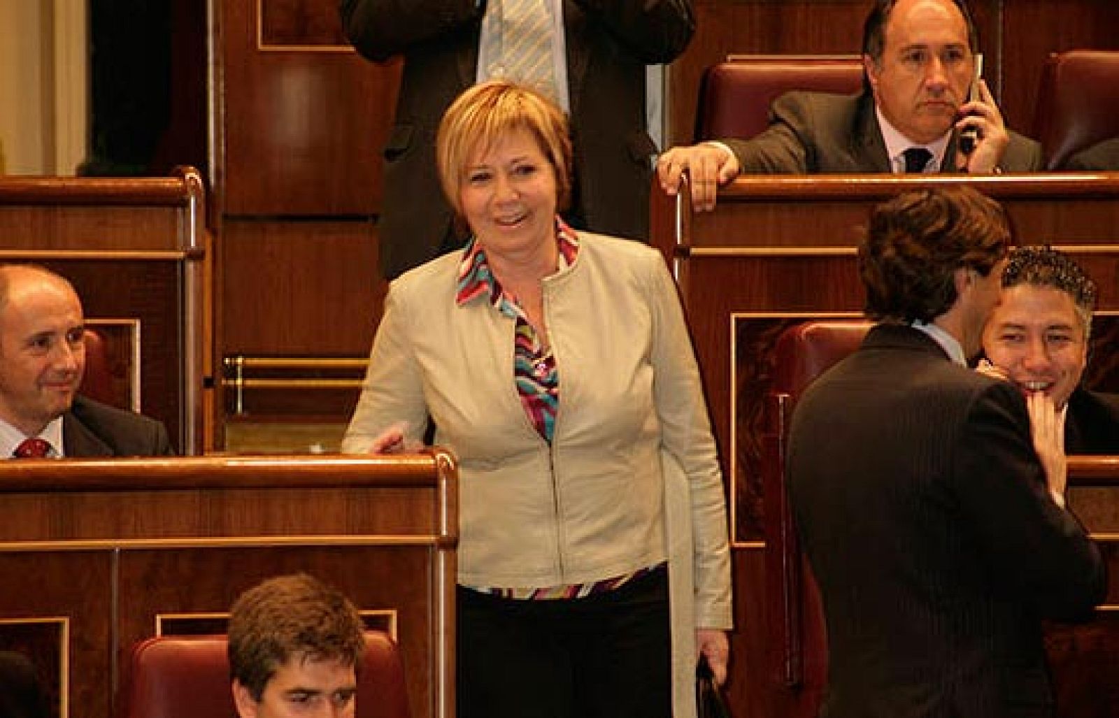 Desayunos - Villalobos cree que a Costa "le han perdido las conversaciónes, que un político no debe tener" - Los desayunos | Ver