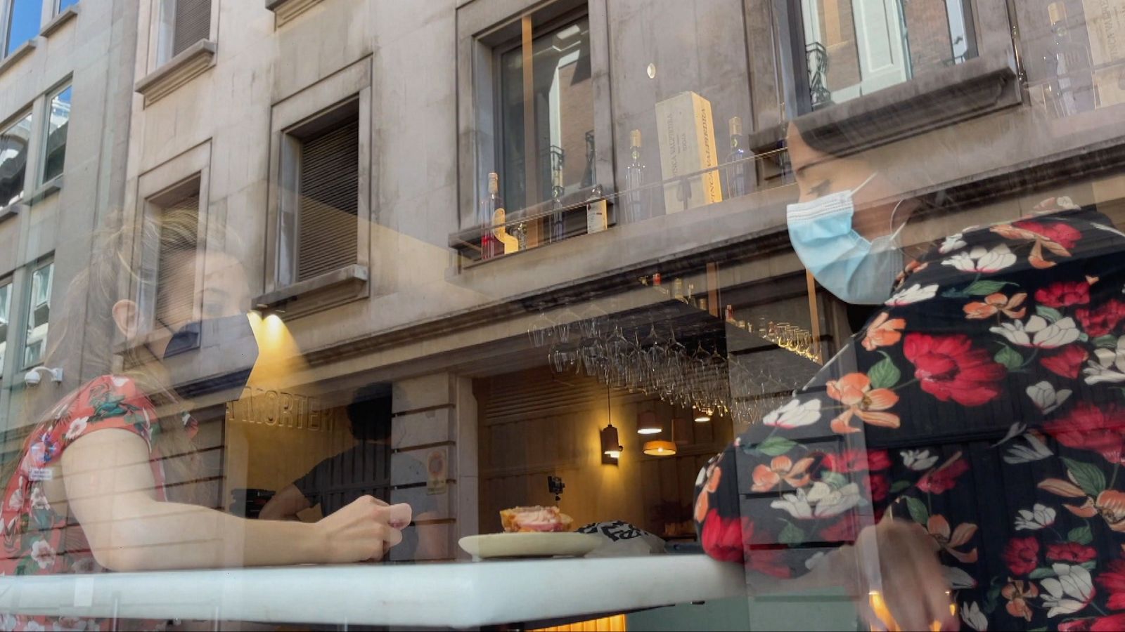 Cámara abierta - Centennial Bedroom Art, Casa Mortero y Vestuario escénico - ver ahora