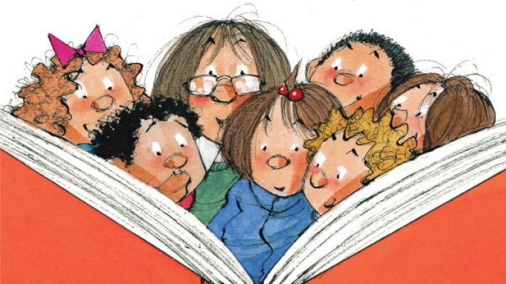 Telediario 1 - Acompañamos a la escritora novel Rosa del Real en sus primeras firmas en la Feria del Libro de Madrid