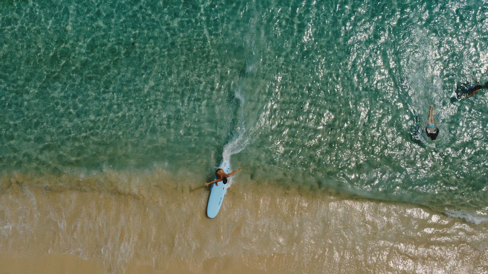 España Directo - Gemma Mengual nos descubre un paraíso para el surf: Fuerteventura